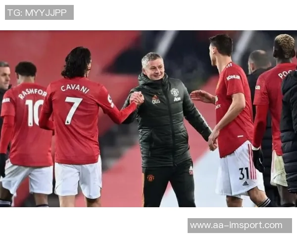 天空报道曼联与索尔斯克亚和卡里克接触或将任命新主帅