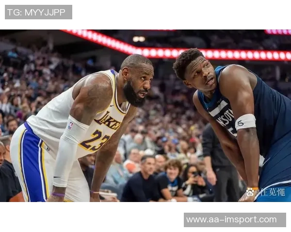 爱德华兹强调防守重要性认为自身表现能提升全队状态 爱德华兹强调防守重要性认为自身表现能提升全队状态