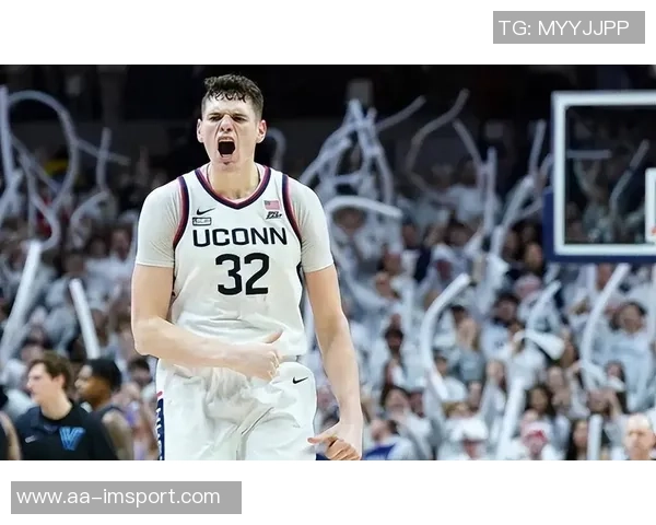 开拓者媒体人称克林根斯特三分命中率34期待其向大洛风格发展